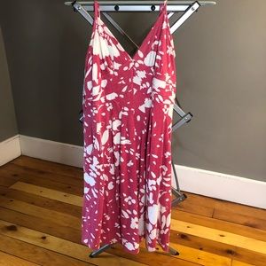 American Eagle pink and white floral spaghetti strap summer dress size medium